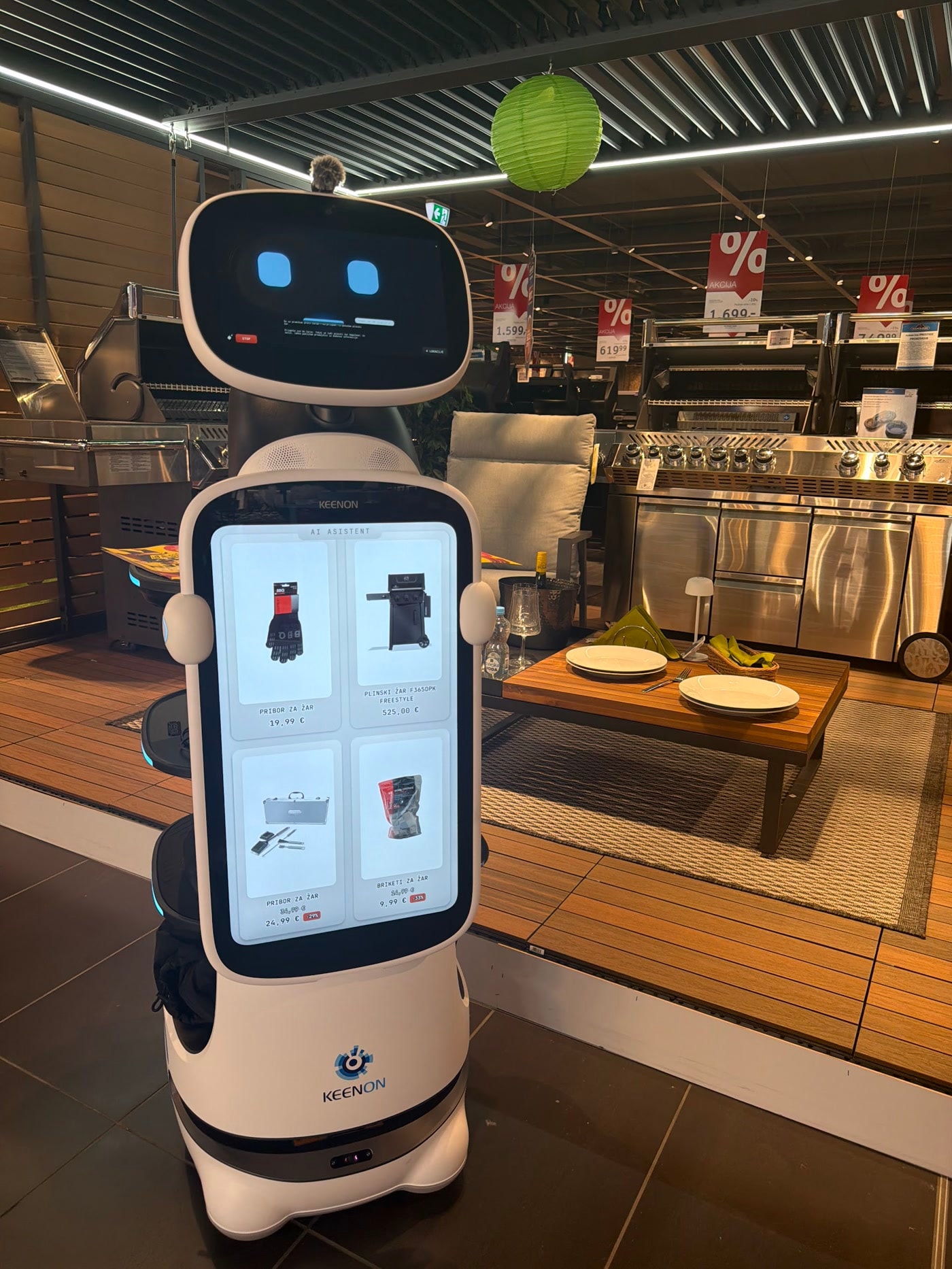 Kaj se zgodi, ko robot pride k vam.