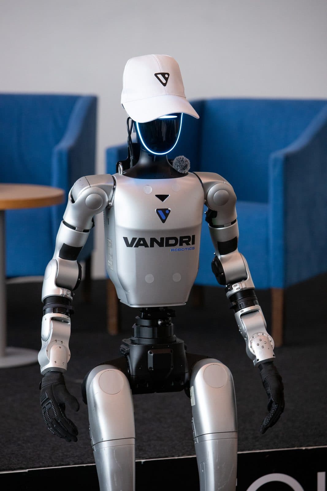Gdje su naši roboti već stajali.