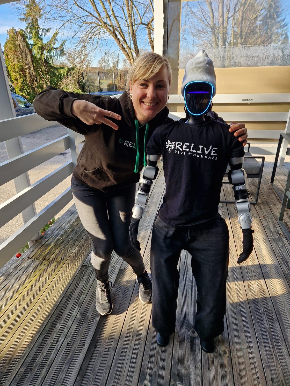 Robot v centru Relive
