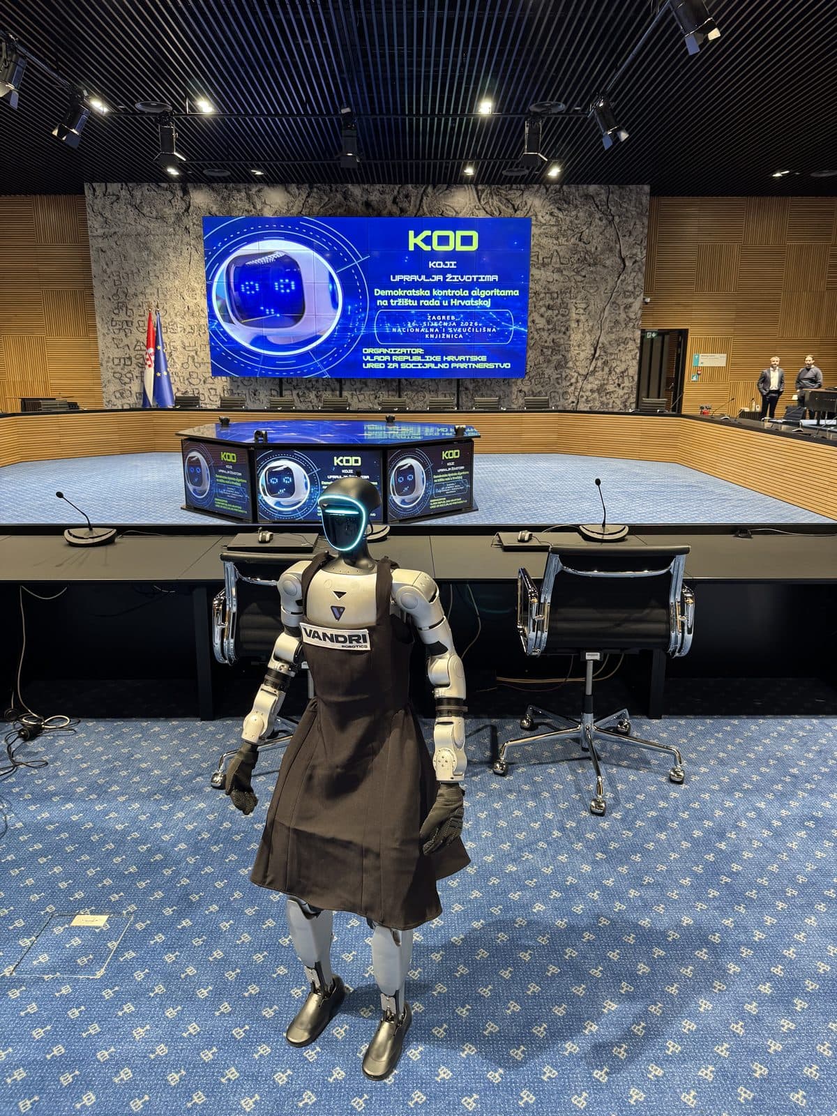 Konferenca · Tonka