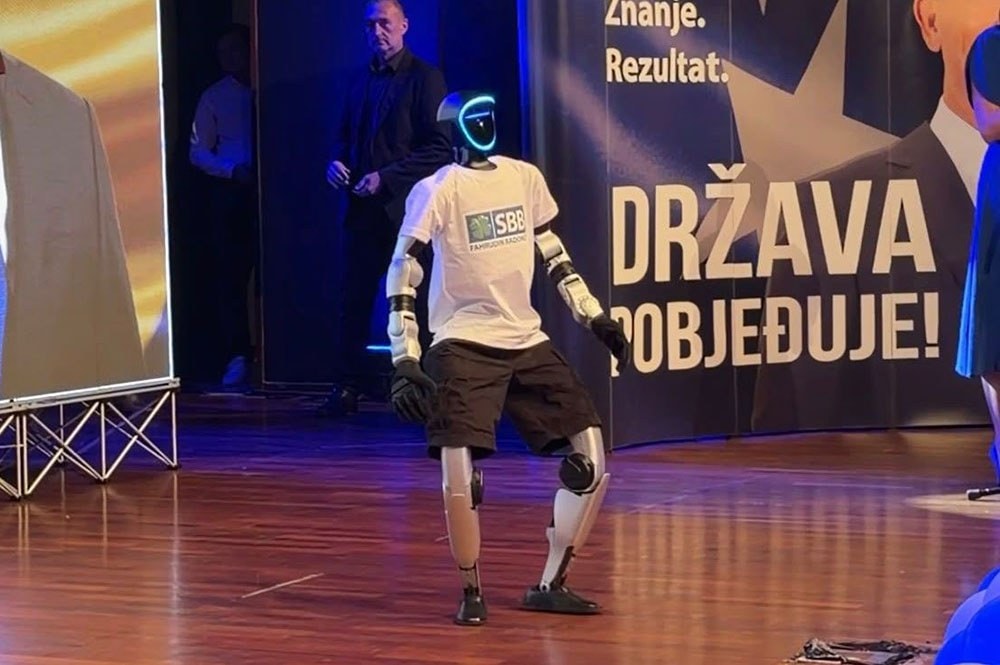 Humanoid robot Roby on stage at Dom mladih in Sarajevo